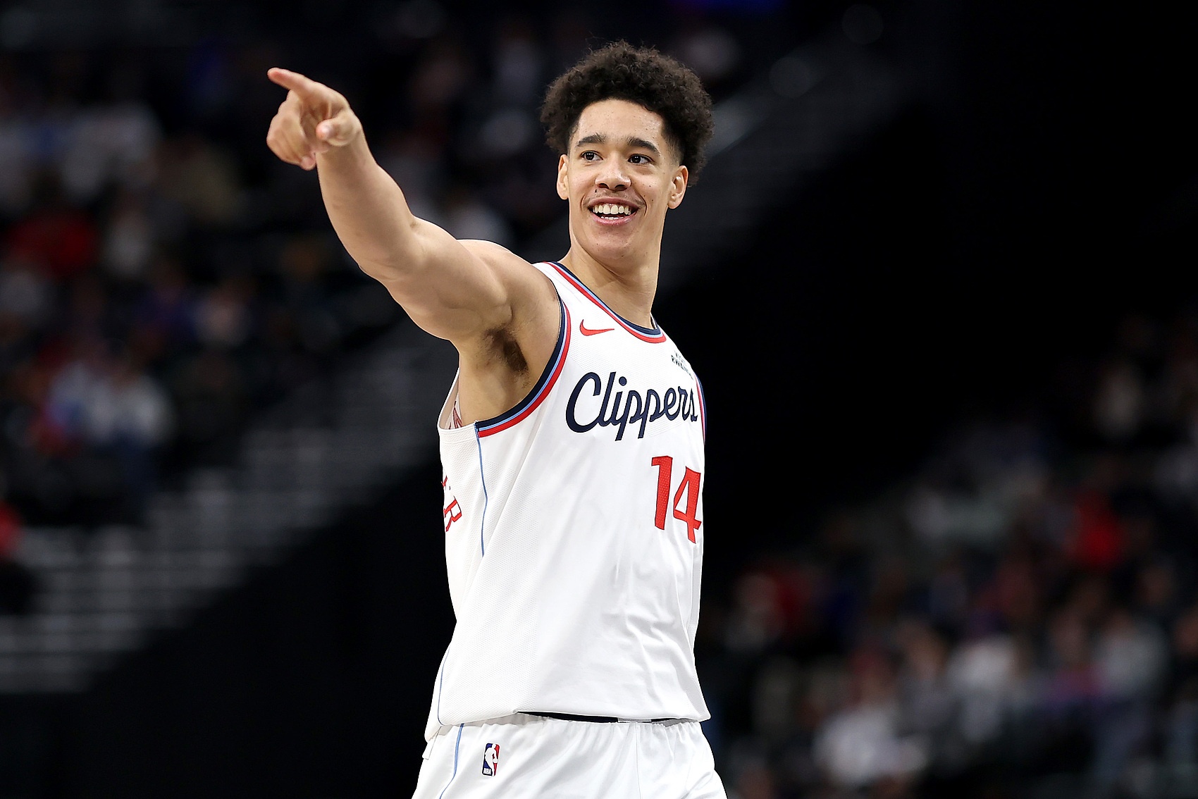 皇冠体育官方入口-卢：尼德豪泽的防守能改变比赛 他接下来需多投篮&amp;多参与挡拆外弹