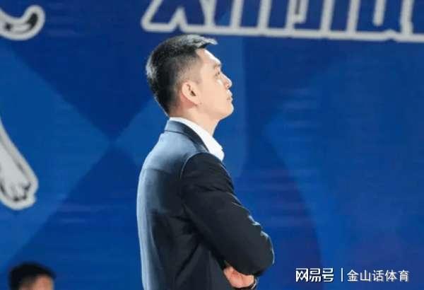 皇冠体育官方入口-4连败后，杨鸣迎来甜蜜赛程，接下来5场比赛，有3个“软柿子”！